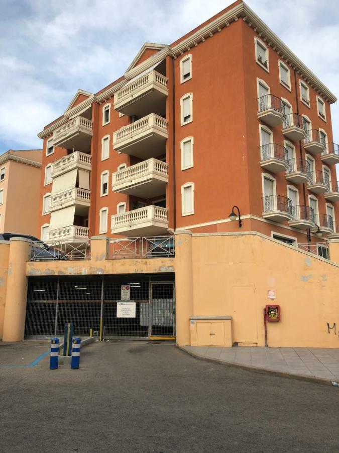 Via Acquedotto N. 66, Condominio "Le Piramidi" Olbia Exteriör bild